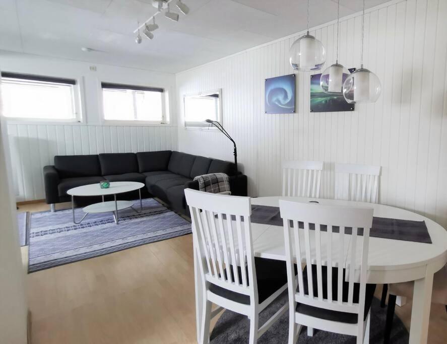 Kvaloysletta Spacious Apartment On Kvaloya מראה חיצוני תמונה